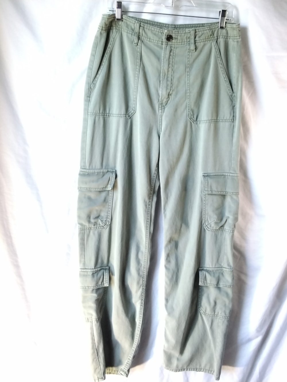 a.n.a Sage Green Women's Cargo Pants - Utility Pockets